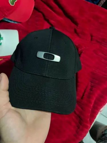 boné oakley gascan