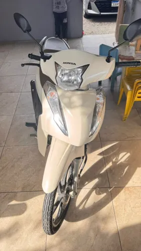 Honda Biz 125 Ex (Mosca Branca)