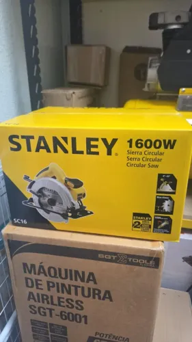 Serra Circular 1600w Stanley Nova