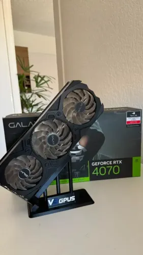 RTX 4070 12gb Galax - Pego inferior na troca