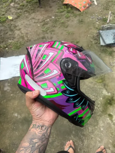 CAPACETE HELT USADO $300 - TAM 56