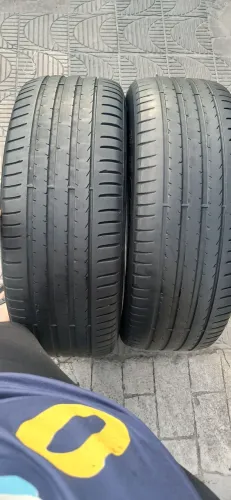 Vendo 2 pneus 225/55/18 Pirelli Scorpion