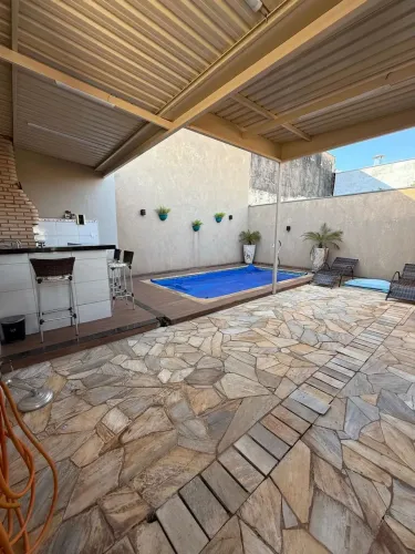 Casa Condomínio Maria Stella.