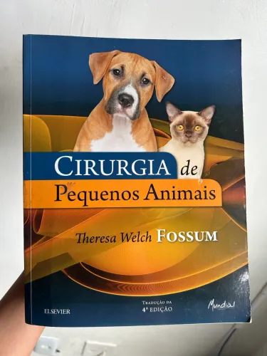 Vendo FOSSUM - livro de cirurgia veterinária
