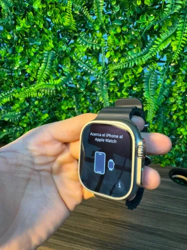 Apple Watch Ultra 1 + celular 49 mm 64GB Acompanha pulseira preta 83% saúde bateria