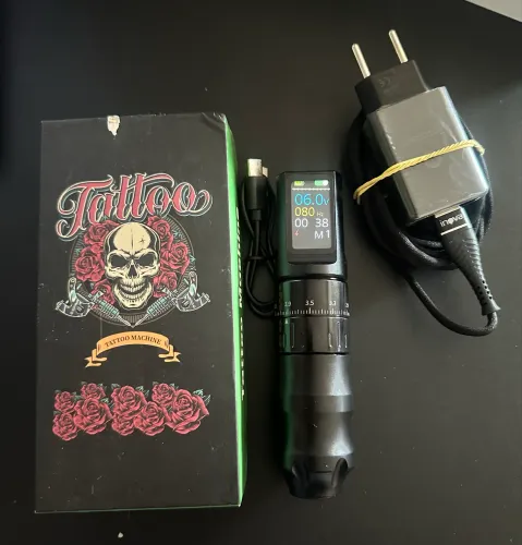 Máquina de tatuagem