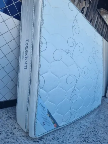 Colchão queen Ortobom freedom pillowtop, Aceito Cartão e Entrego