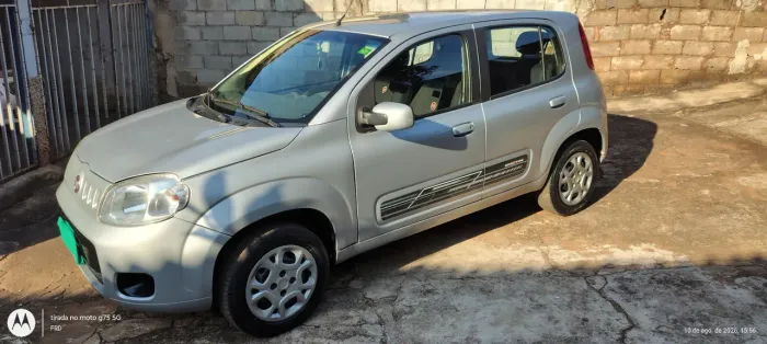 Fiat Uno Vivace Celeb. 1.0 EVO F.flex 8V 5P 2015