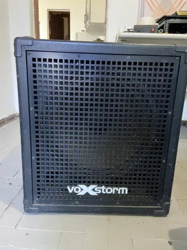 Caixa de contra baixo Voxstorm Bass 250