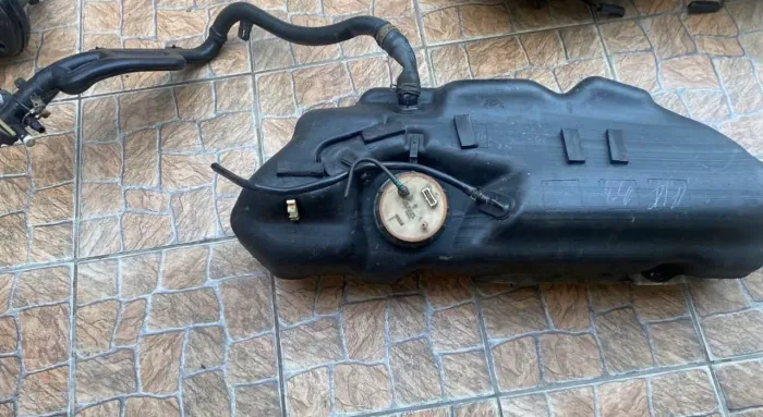 TANQUE DE COMBUSTÍVEL GOL