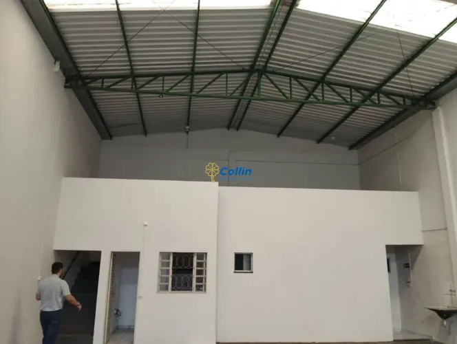 Galpão para alugar, 300 m² por R$ 4.500,00/mês - Centro - Uberaba/MG