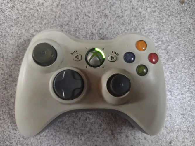 Controle Xbox 360 branco original