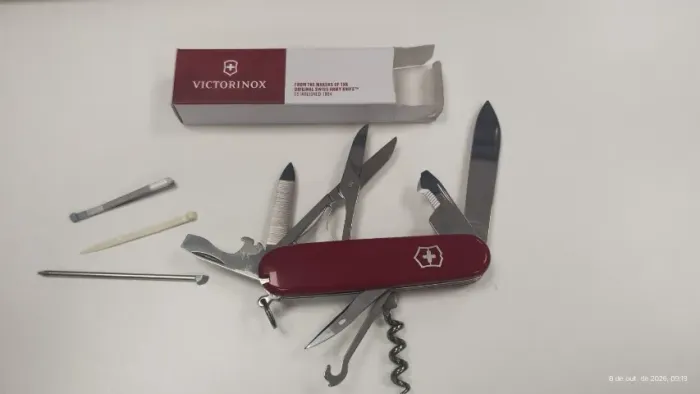 Canivete Victorinox Companion (1.3909)