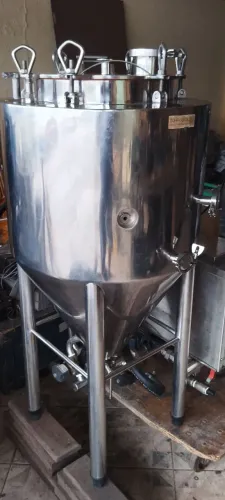 Panela cervejeira braumeister e fermentador auto refrigerado 100 litros
