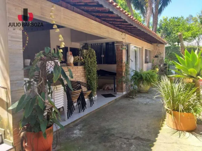 Chacará Ibiúna SP_ Lajeadinho 2800m2 3suítes,20 vagas ,Piscina,churrasqueira,campo futebol