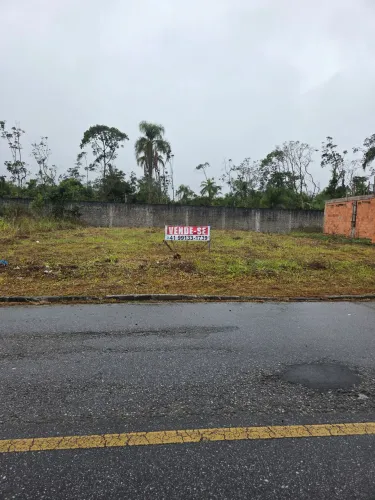 Vendo terreno no centro de Garuva