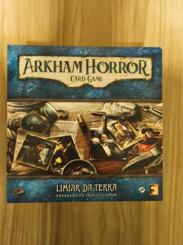 Arkham Horror Limiar da Terra