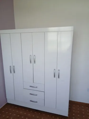 Guarda roupa infantil ou solteiro