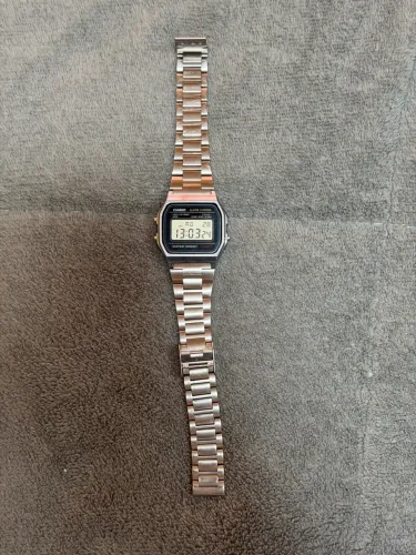 Relógio Casio Clássico
