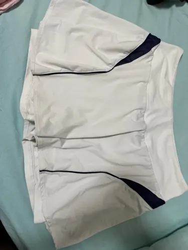 SHORT-SAIA FILA ?