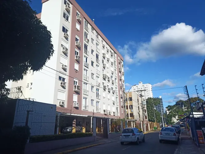 Apartamento com 2 dormitórios mobiliado para locação, em ótima localização no Bairro Morro