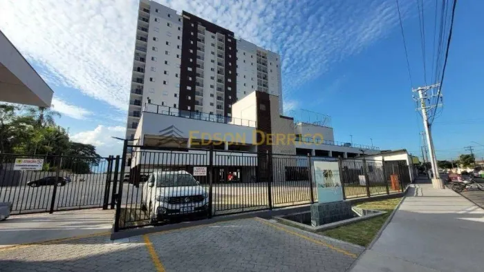 Apartamento com 2 quartos para Locação, Crispim - Pindamonhangaba