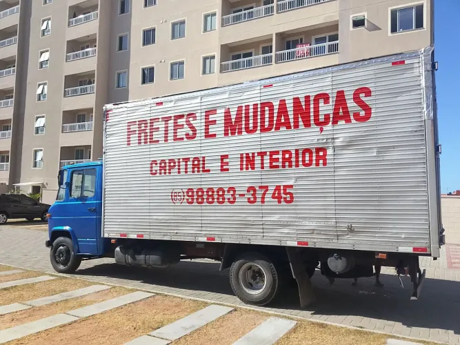 Caminhão disponível pra mudança ??