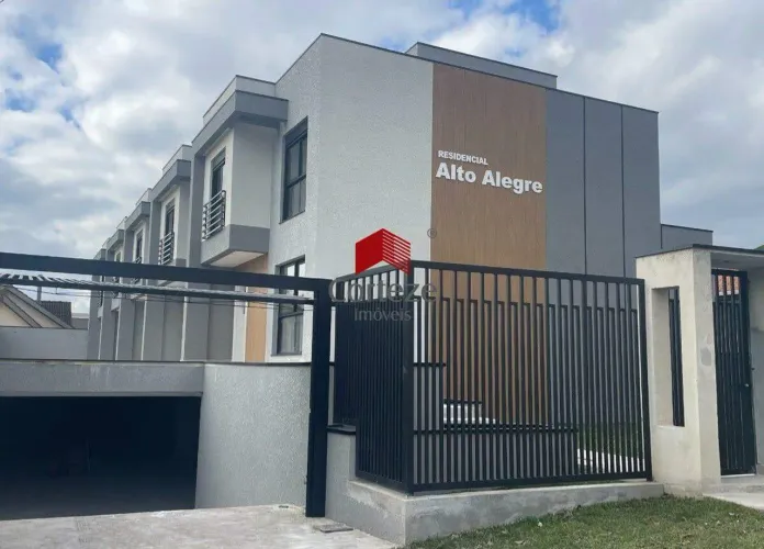 Sobrado com 183,5m² 3 quartos, à venda, no bairro Vista Alegre em Curitiba