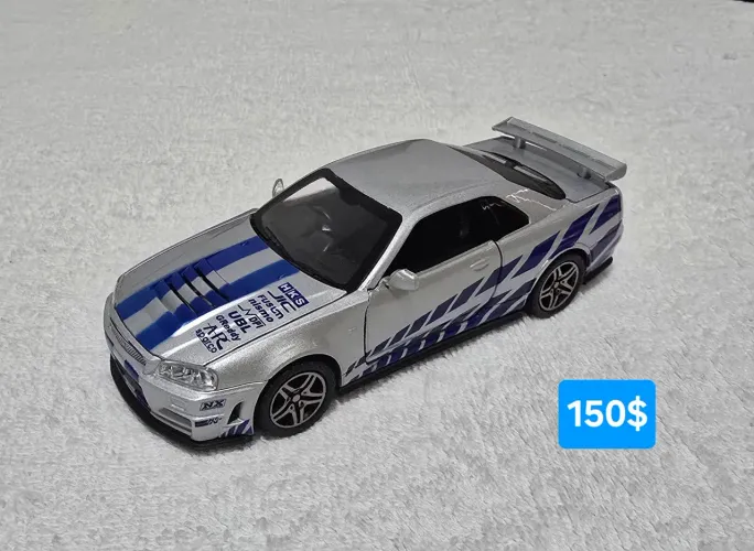 Carrinho miniatura Nissan Skyline R34 Velozes e Furiosos