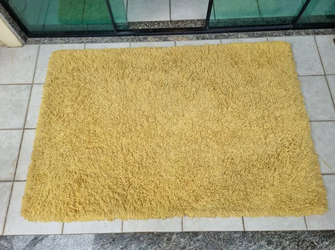 Tapete bege/amarelo 1m x 1,5m