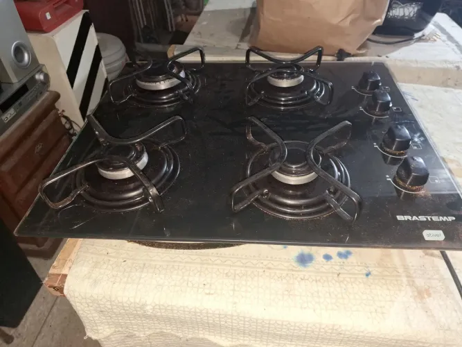 fogão cuk top brastempe .serve para manutenção ou retirada de peças