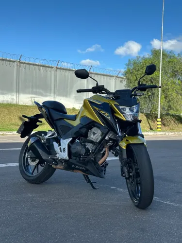 CB300f Twister ABS 2023