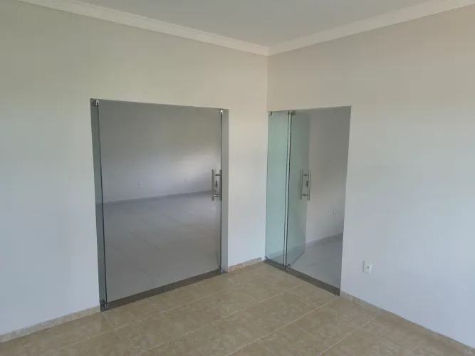 Alugo prédio comercial