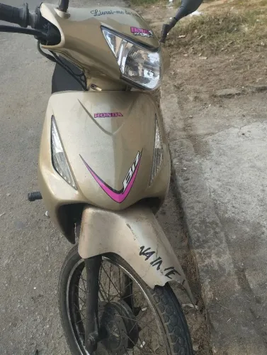 Biz 125 Es 2010/2011