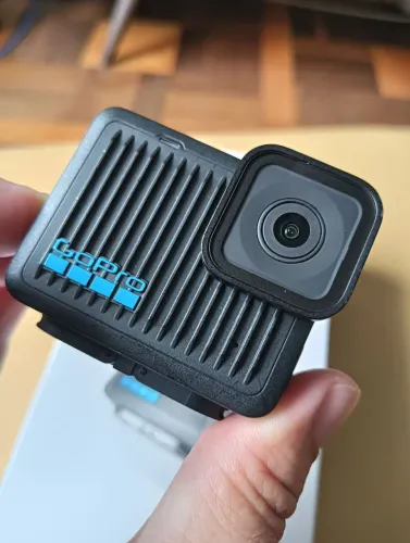GoPro Hero 4k - nova com caixa