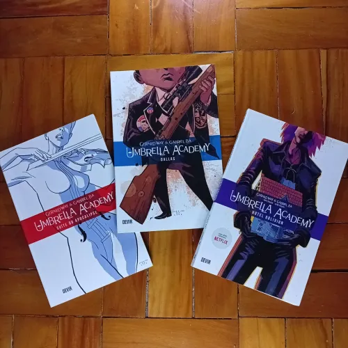 Combo HQ Umbrella Academy volumes 1, 2 e 3