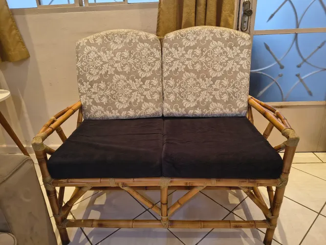 Cadeira namoradeira de bambu