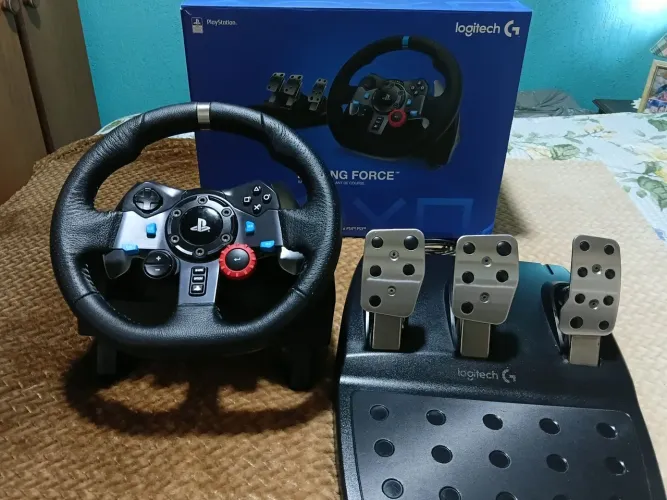 Volante Logitech G29 + Pedal