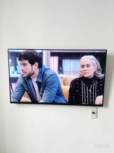 TV Aida 43 polegadas