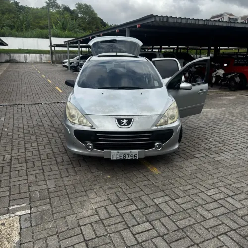 Peugeot 307 Soleil/ Presence 1.6/1.6 Flex 16V 5P 2009