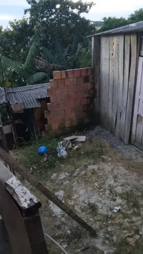 Vendo casa 2 cômodos 