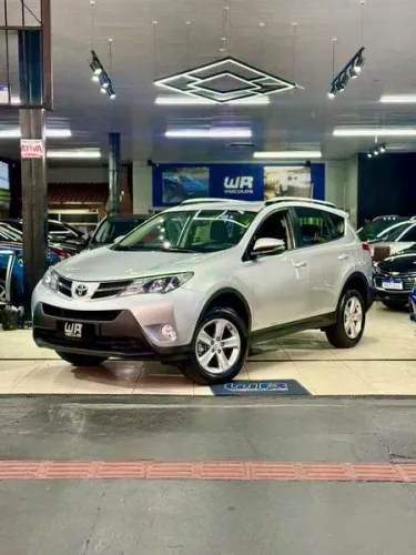 Toyota RAV4 2.0 4X2 16V Aut. 2014