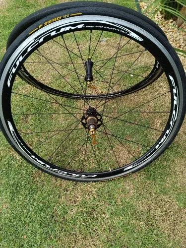 Rodas fulcrum racing 4 speed