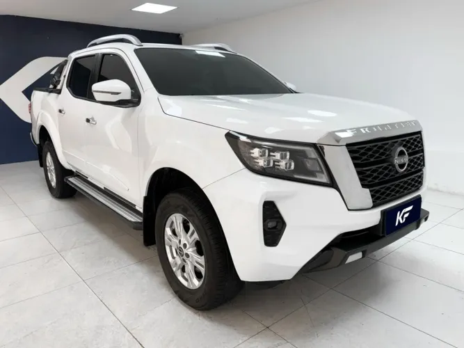 Nissan Frontier XE CD 4X4 2.3 Bi-TB Diesel Aut. 2024