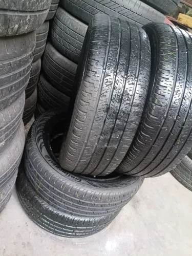 Par pneus 215X55R18 CONTINENTAL $450