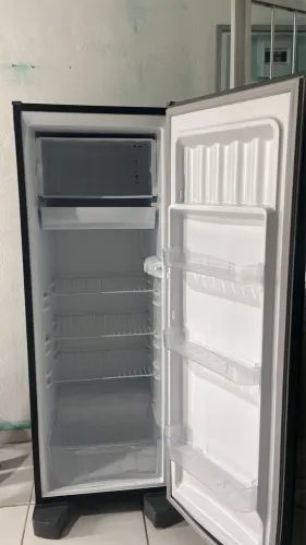 Vence uma geladeira Esmaltec