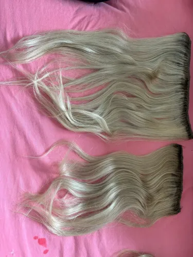 Cabelo loiro mega humano