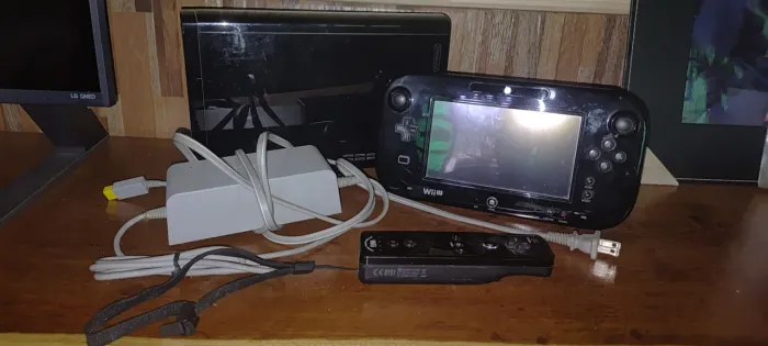 Nintendo Wii U Deluxe