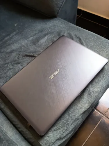 Notebook Asus