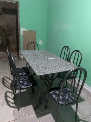 Mesa De Janta Bruna Com Tampo De Granito Na Promoção/Entrega É Montagem Grátis Loja R&L 